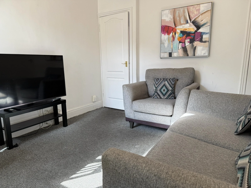 St. Andrews Street - 3 Bed Student House - Thumbnail 1